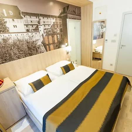 Garni Castle Bridge 4* Český Krumlov