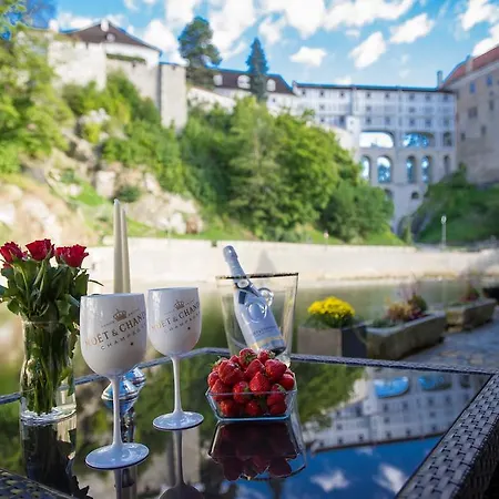 Garni Castle Bridge 4* Cesky Krumlov