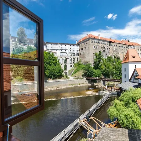 Hotel Garni Castle Bridge