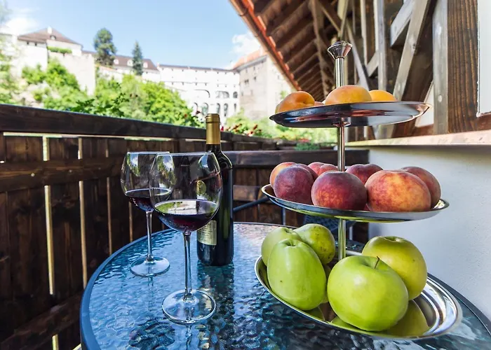 Garni Castle Bridge Hotel 4*